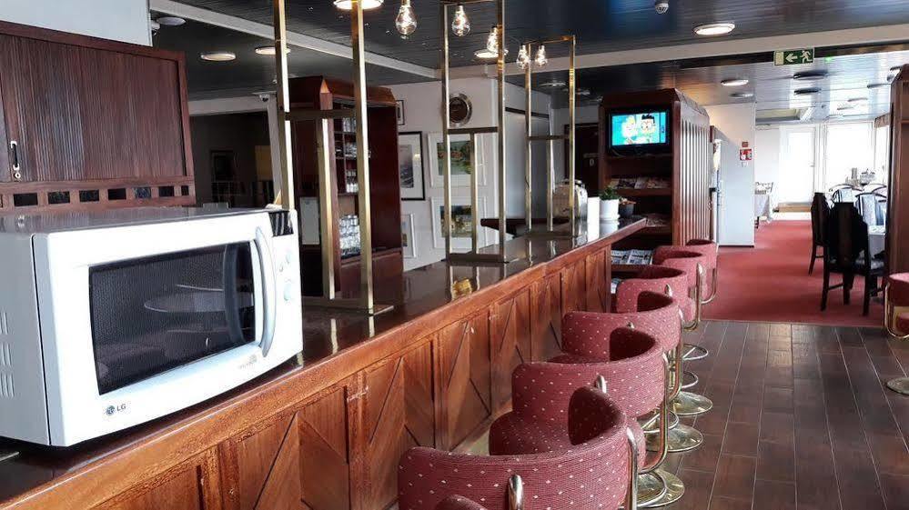 Hotel Sparre Порвоо Екстер'єр фото